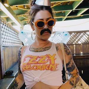 Meet your Posher, Mikeena